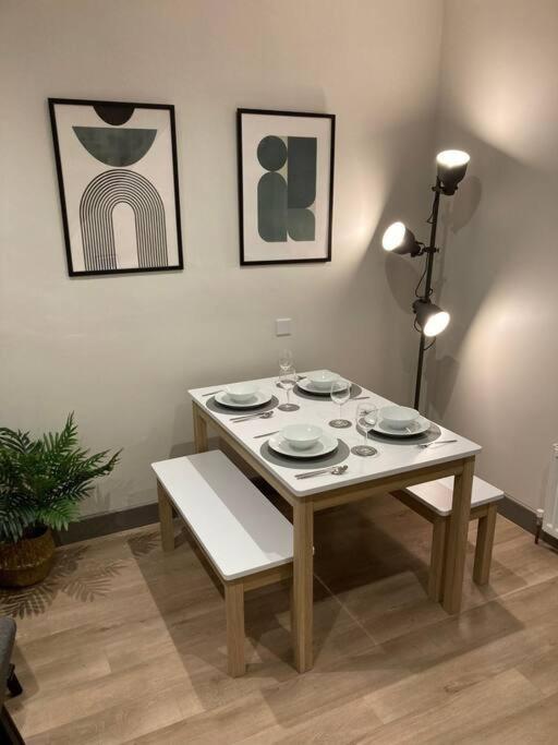 Stunning Coastal Retreat Villa Carrickfergus Bagian luar foto